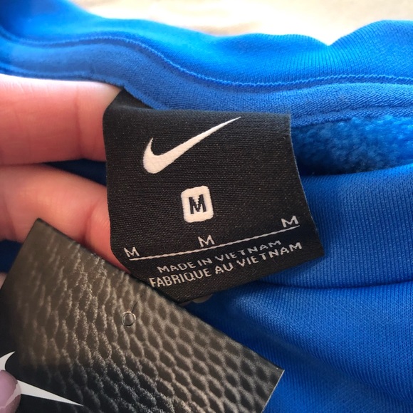 Nike Womens Training Oversized Sweatshirt - Sz. Medium - Picture 3 of 3